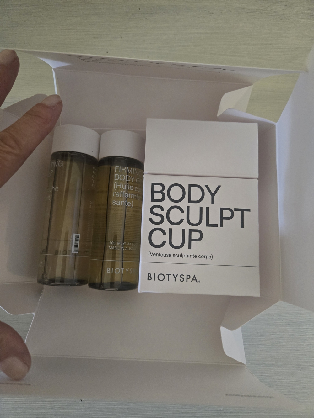 BIOTYSPA Body Sculpt Kit - Beige & Black Packaging - Picture 3 of 5